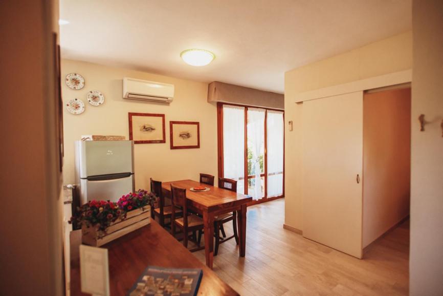 Residence Il Mandorlo Lacona Exteriör bild